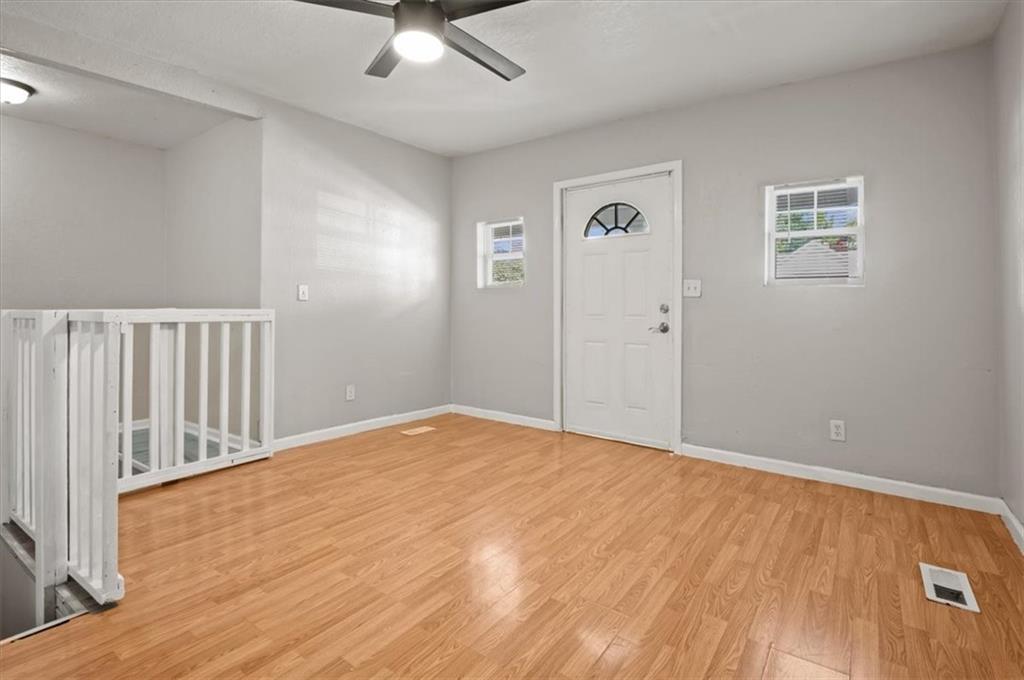 641 Sandusky Avenue Kansas City, KS 66101 - Photo 6 of 27