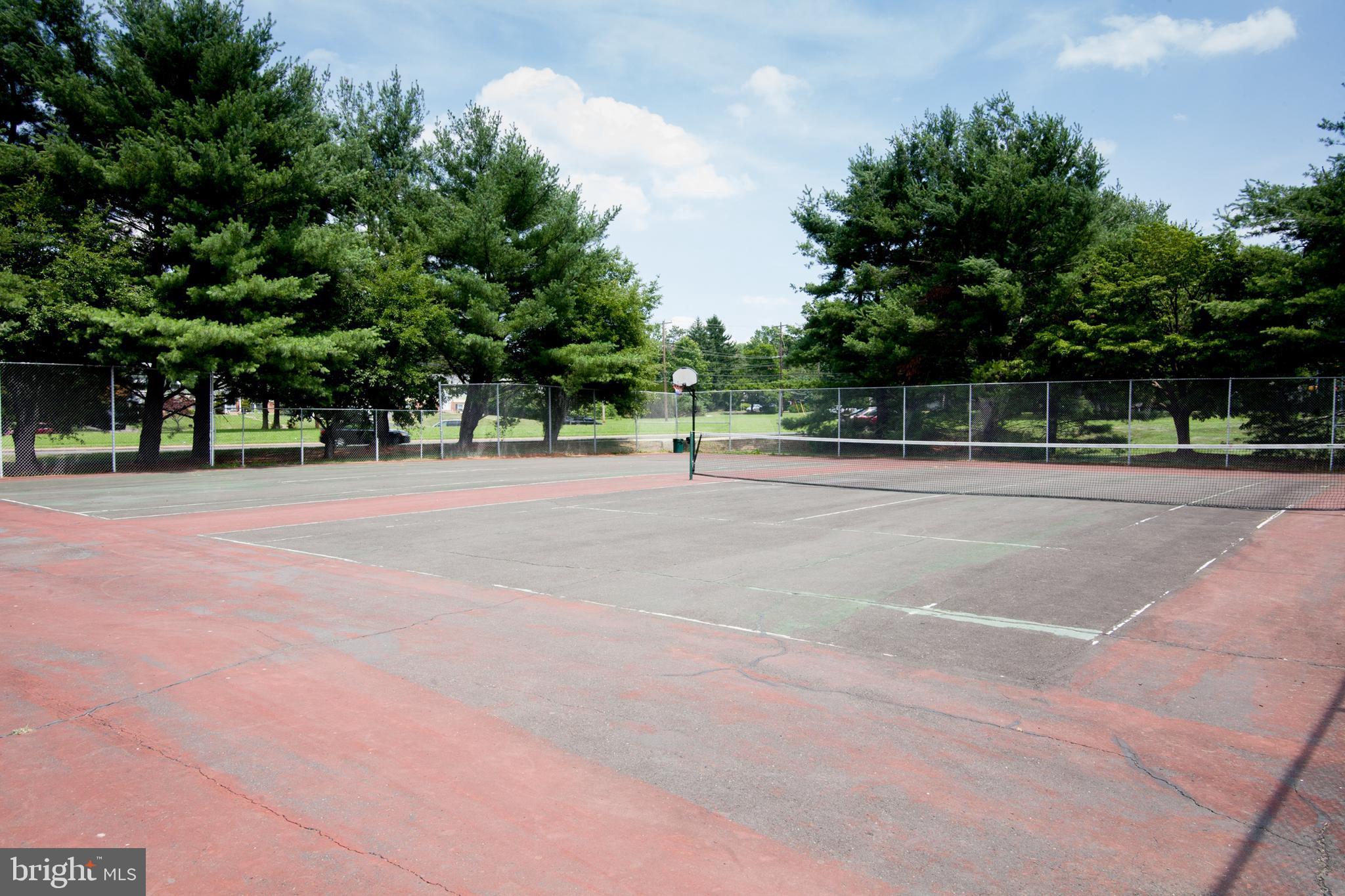 38 Shannon Road North Wales, PA 19454 - Photo 22 of 23 Community Tennis Courts