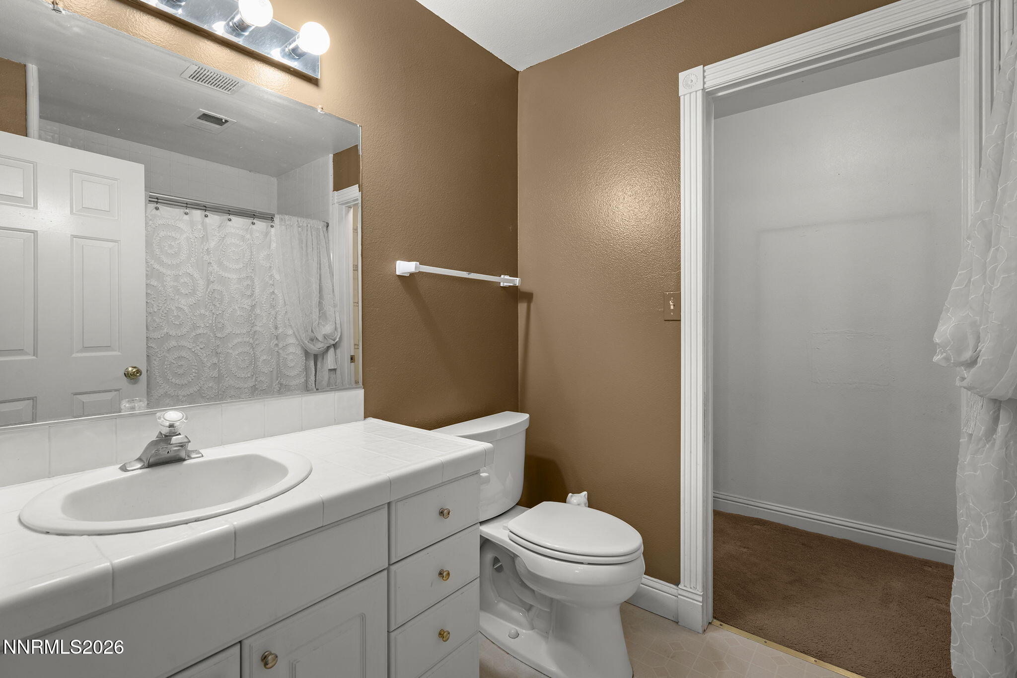 1530 Austrian Pine Road Reno, NV 89511 - Photo 27 of 47 27-web-or-mls-_DSC1653