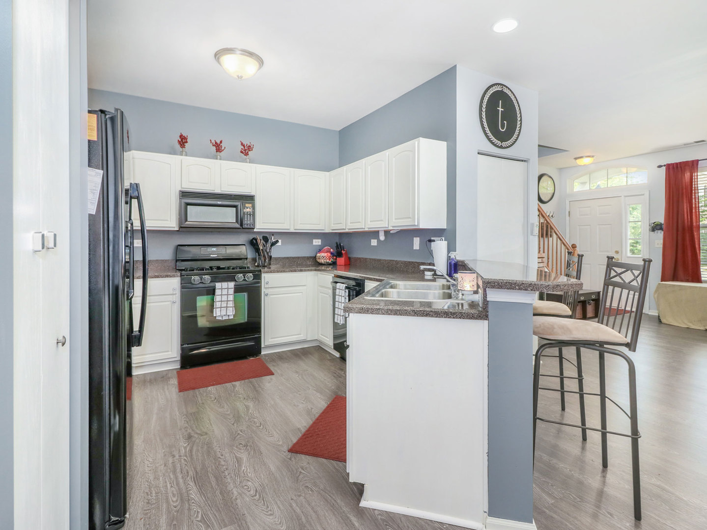 169 Springbrook Trail South Oswego, IL 60543 - Photo 8 of 23
