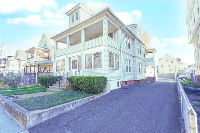 $299,900 | 371-373 Oakland Street, Springfield, MA 01108