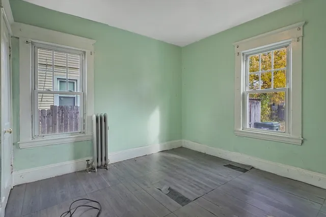 $299,900 | 371-373 Oakland Street, Springfield, MA 01108