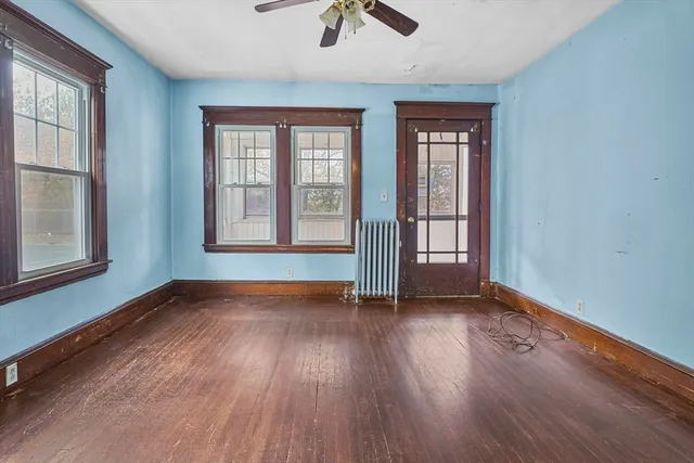 $299,900 | 371-373 Oakland Street, Springfield, MA 01108