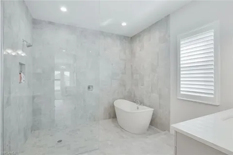 $1,829,900 | 14327 Laguna Springs Lane, Naples, FL 34114