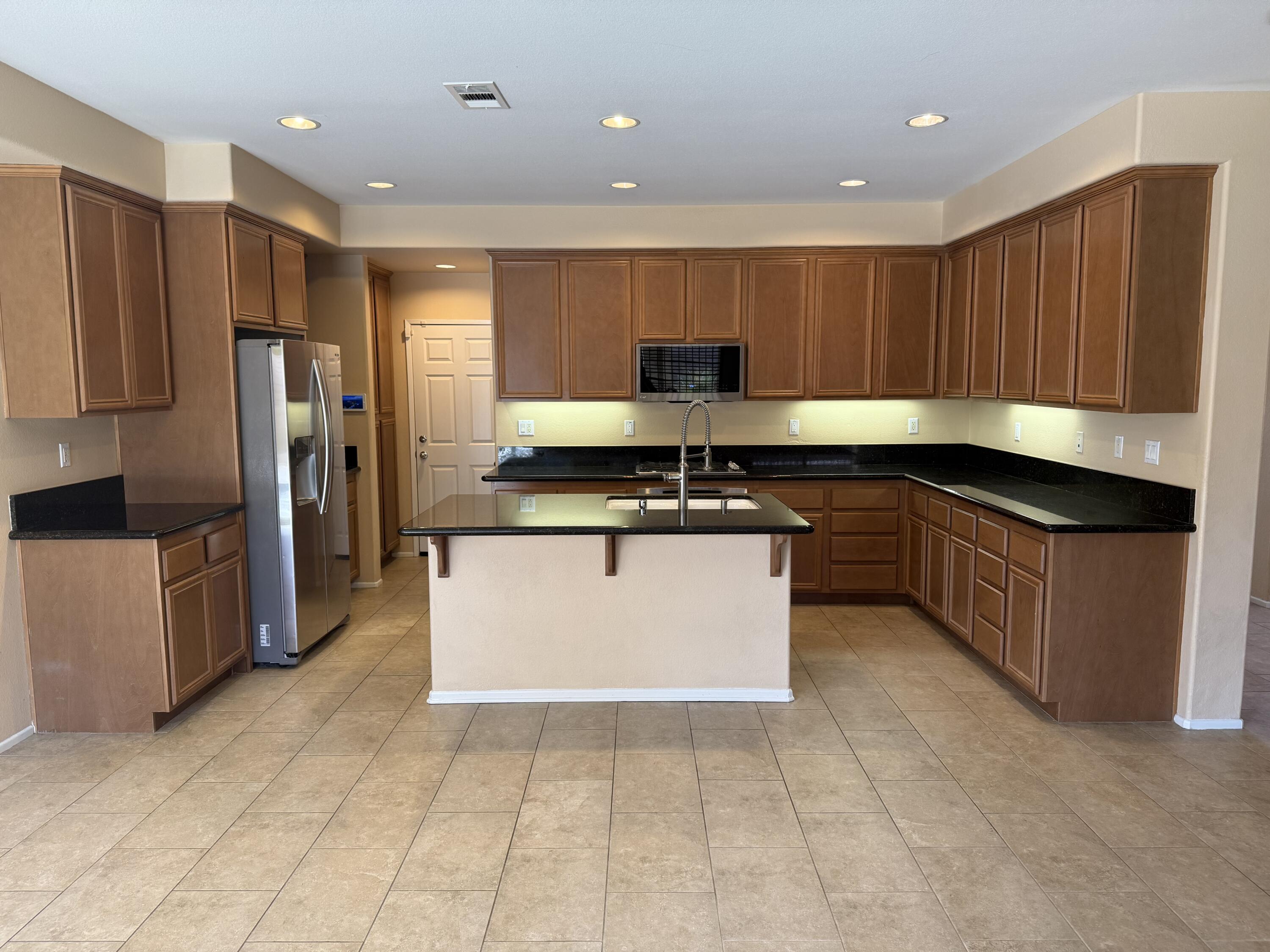 43426 Lago Brezza Drive Indio, CA 92203 - Photo 10 of 22 IMG_8618