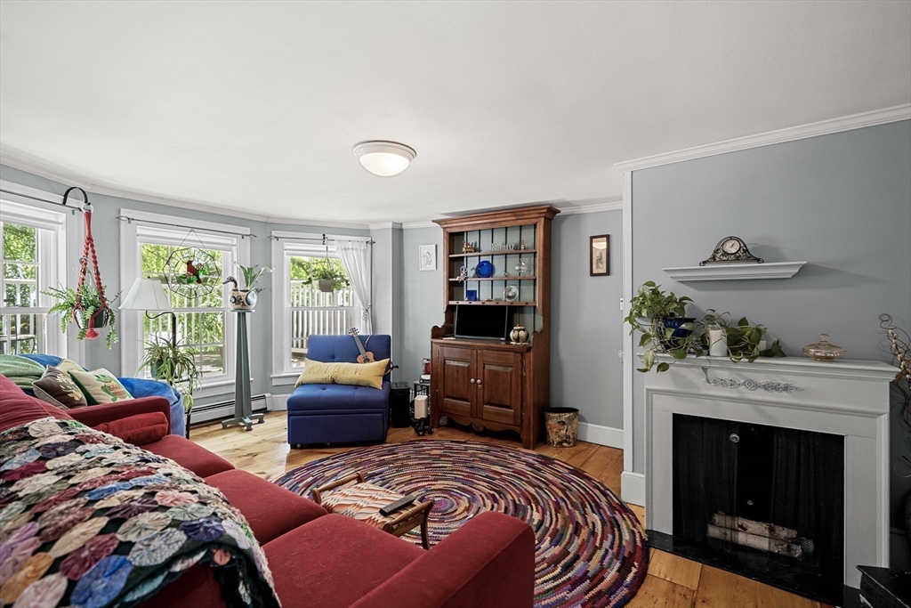 376 Main Street, Unit 4 Amesbury, MA 01913 - Photo 20 of 33
