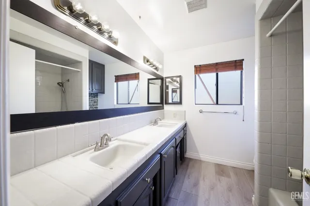 $485,000 | Undisclosed Address, Bakersfield, CA 93309