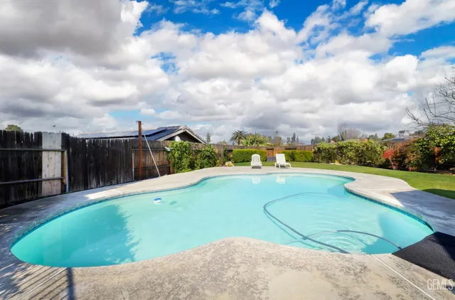 $485,000 | Undisclosed Address, Bakersfield, CA 93309