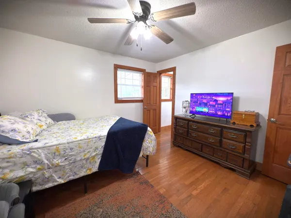 $299,900 | 212 Austin Circle, Livingston, TN 38570