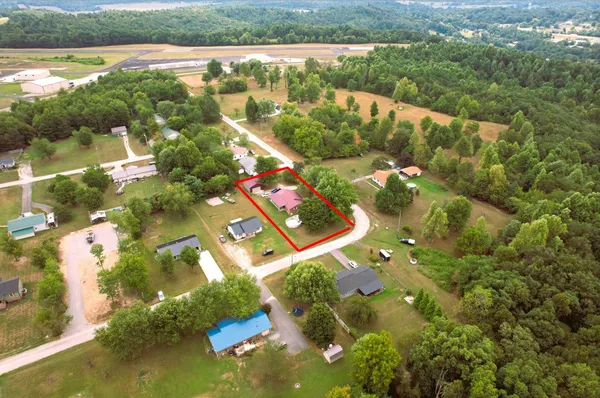 $299,900 | 212 Austin Circle, Livingston, TN 38570