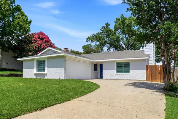 $400,000 | 3104 Story Lane, Bedford, TX 76021