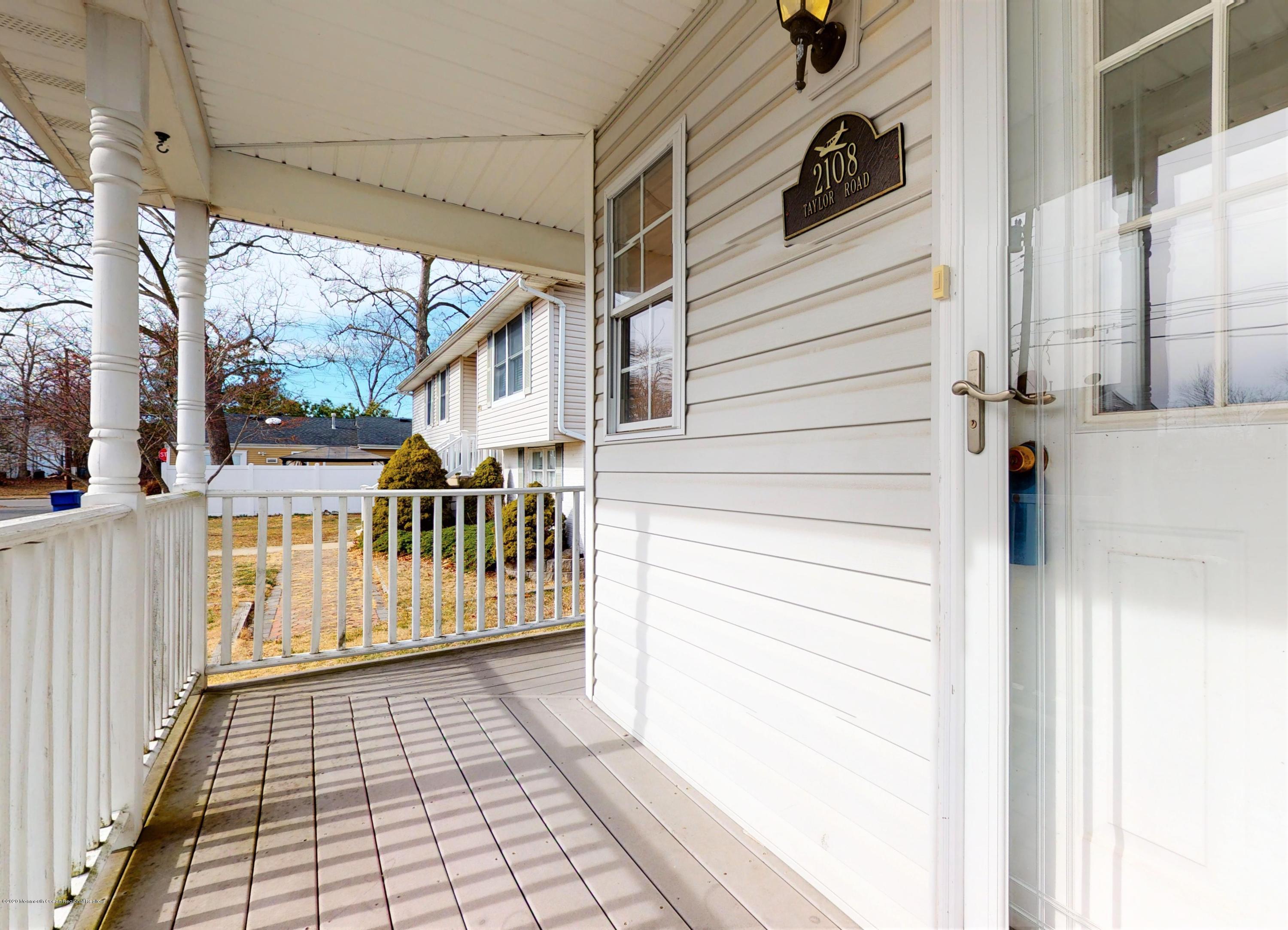 2108 Taylor Road Toms River, NJ 08753 - Photo 5 of 45 2108-Taylor-Road-Toms-River-NJ-08753-022