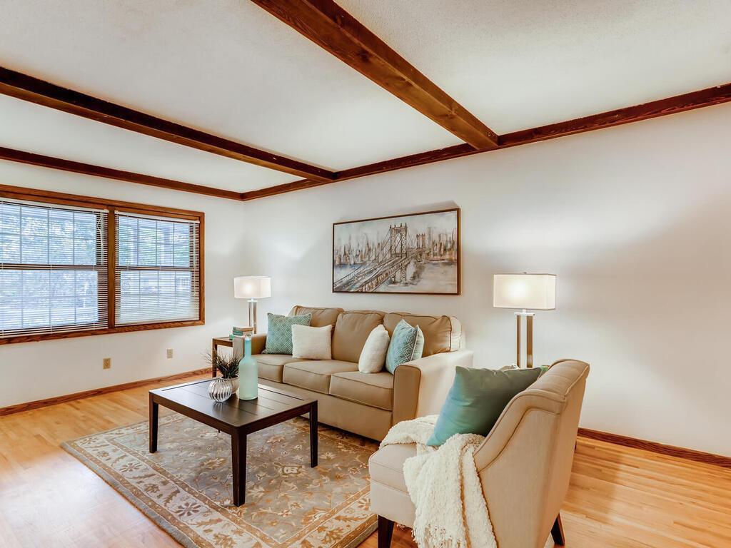 4639 Manchester Road Mound, MN 55364 - Photo 2 of 31