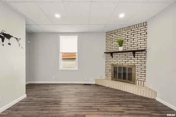 $60,000 | 2320 West Garden Street, Peoria, IL 61605