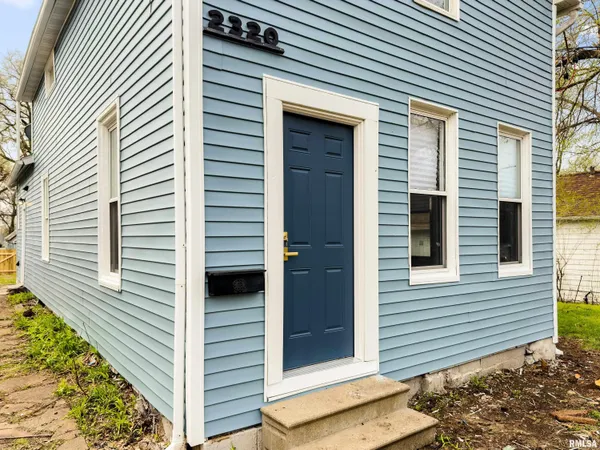 $60,000 | 2320 West Garden Street, Peoria, IL 61605
