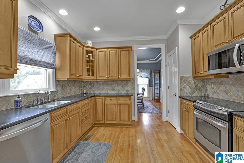 6213 Eagle Point Circle Birmingham, AL 35242 - Photo 10 of 31