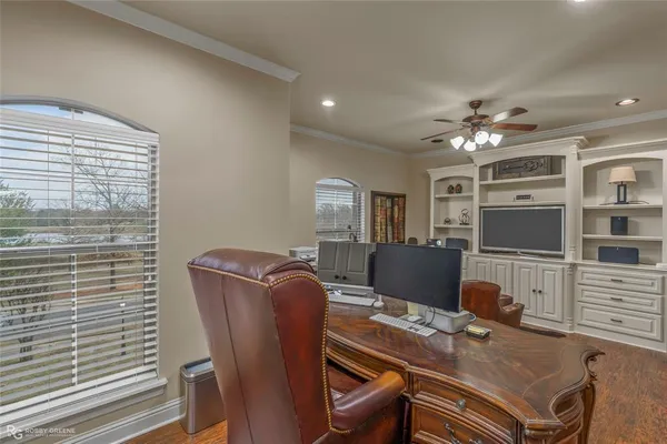 $850,000 | 38 Golf Club Drive, Haughton, LA 71037
