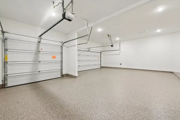 a view of a garage room