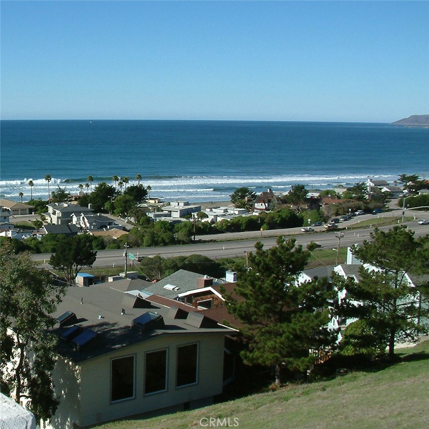 3190 Gilbert Avenue Cayucos, CA 93430 - Photo 2 of 3 a view of a city with ocean view