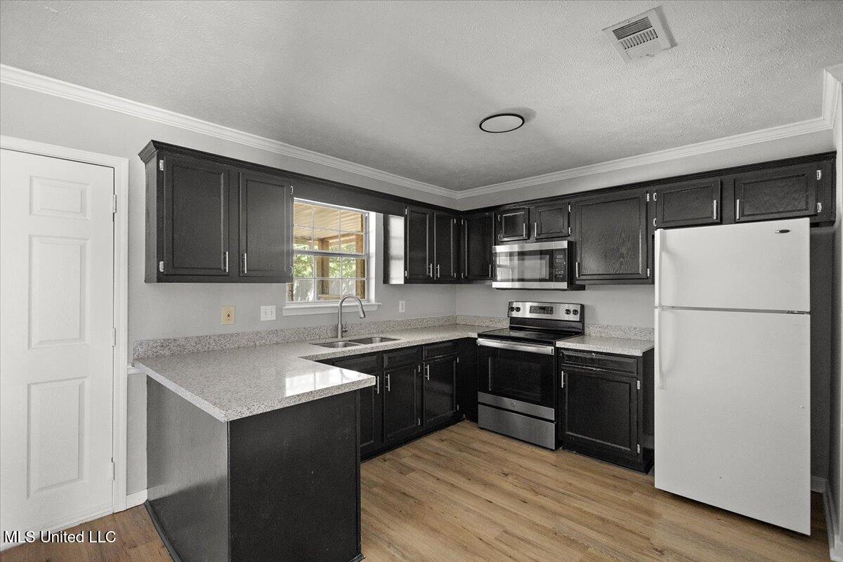 59 Tyler Cove Byram, MS 39272 - Photo 11 of 27 12-3HTP4209