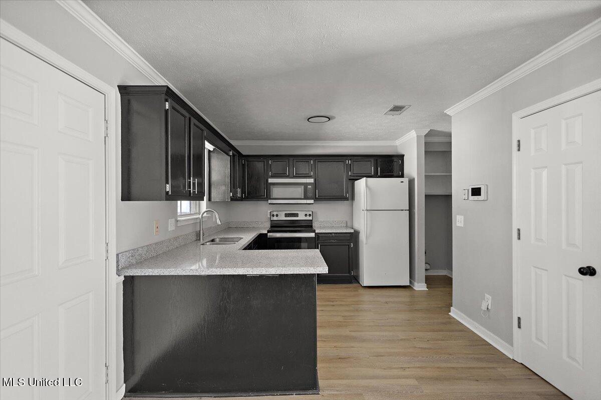 59 Tyler Cove Byram, MS 39272 - Photo 12 of 27 13-3HTP4212