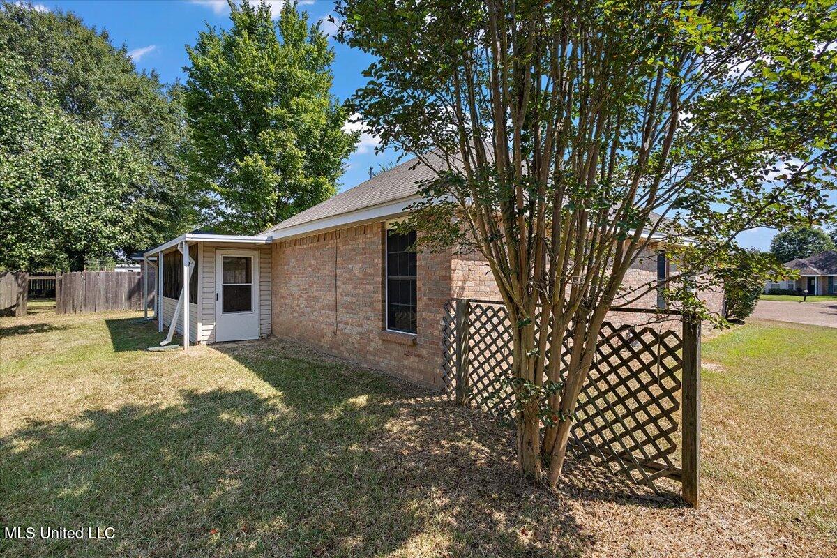 59 Tyler Cove Byram, MS 39272 - Photo 25 of 27 25-3HTP4257