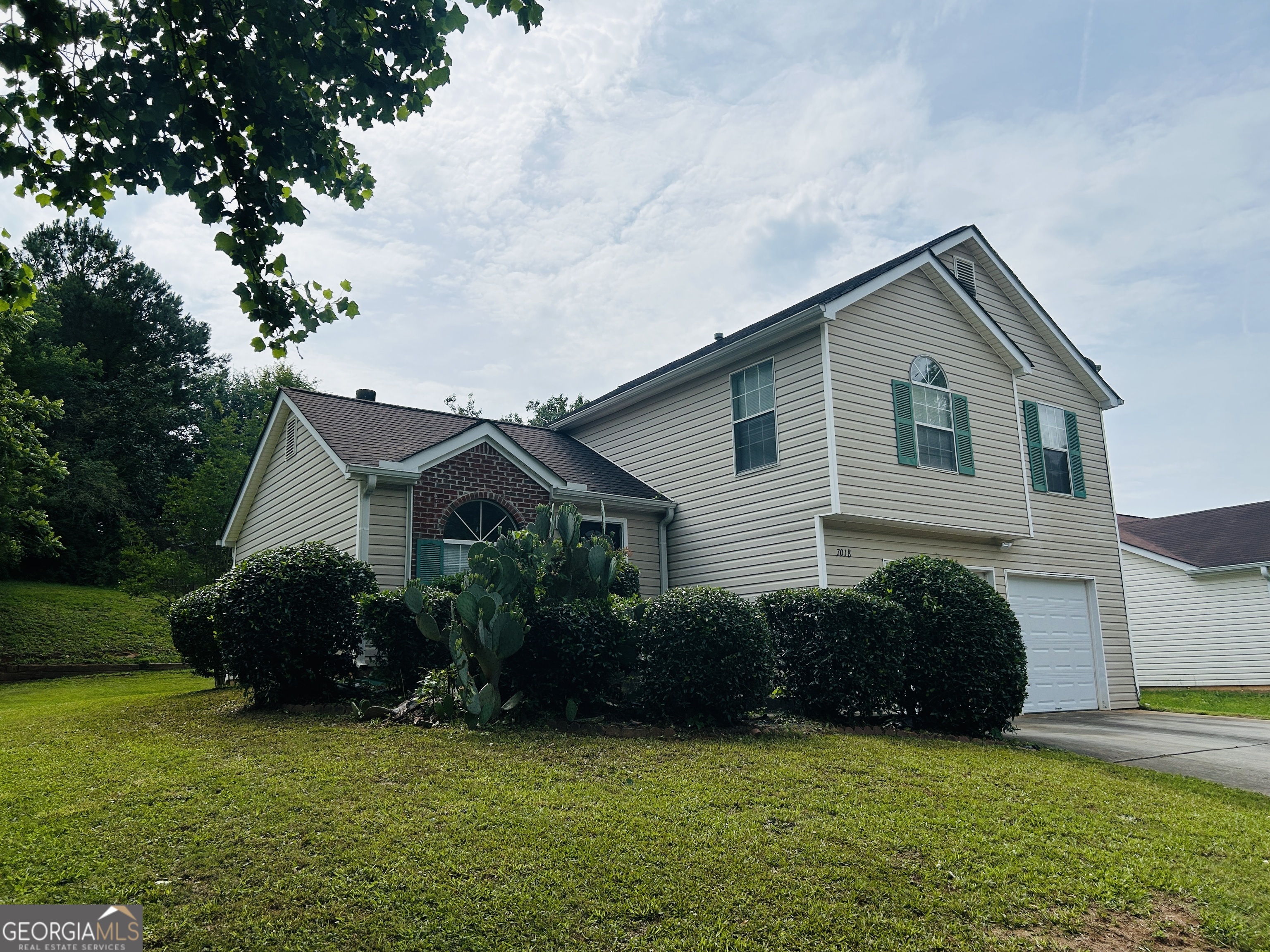 7018 New Dale Road Rex, GA 30273 - Photo 2 of 31