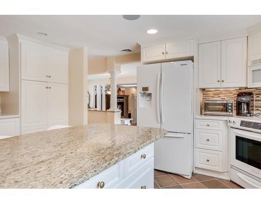 33 Page Road Bedford, MA 01730 - Photo 3 of 30 Gallery Image 3