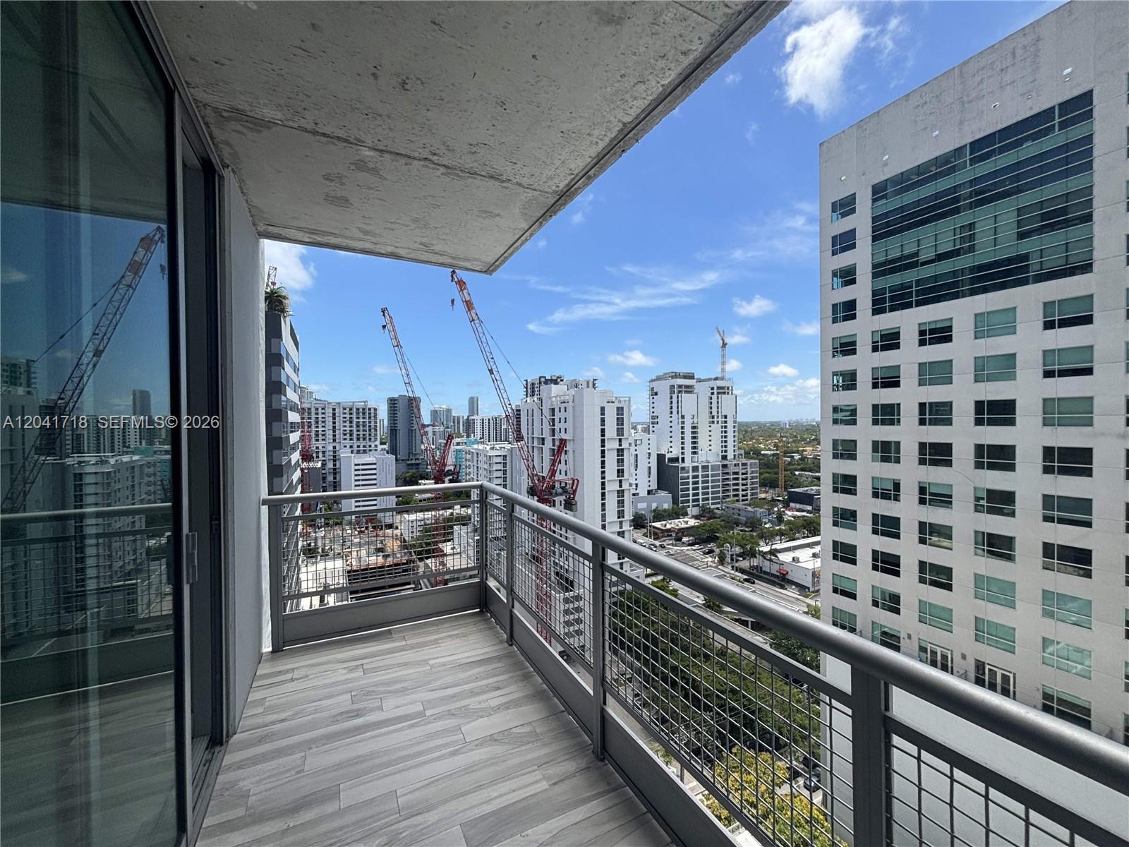 690 Southwest 1st Court, Unit 2124 Miami, FL 33130 - Photo 4 of 20