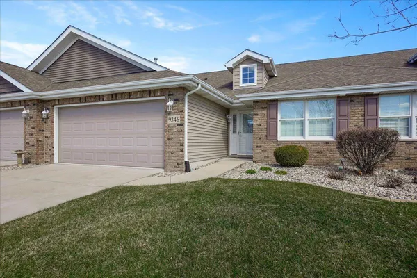 $329,900 | 9346 West 107th Lane, St. John, IN 46373