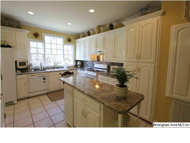 501 Jasmine Hill Road Anniston, AL 36207 - Photo 6 of 32