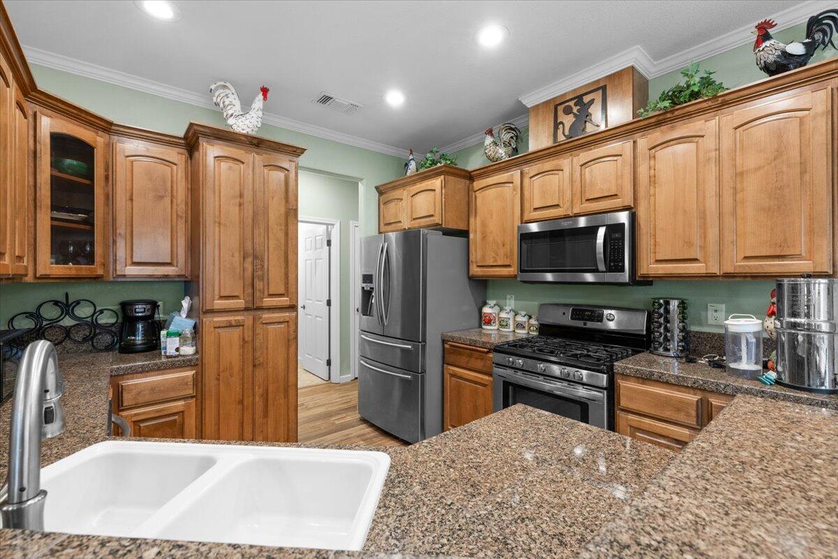 2308 Rabun Way Central Point, OR 97502 - Photo 8 of 26 29-CI_6991