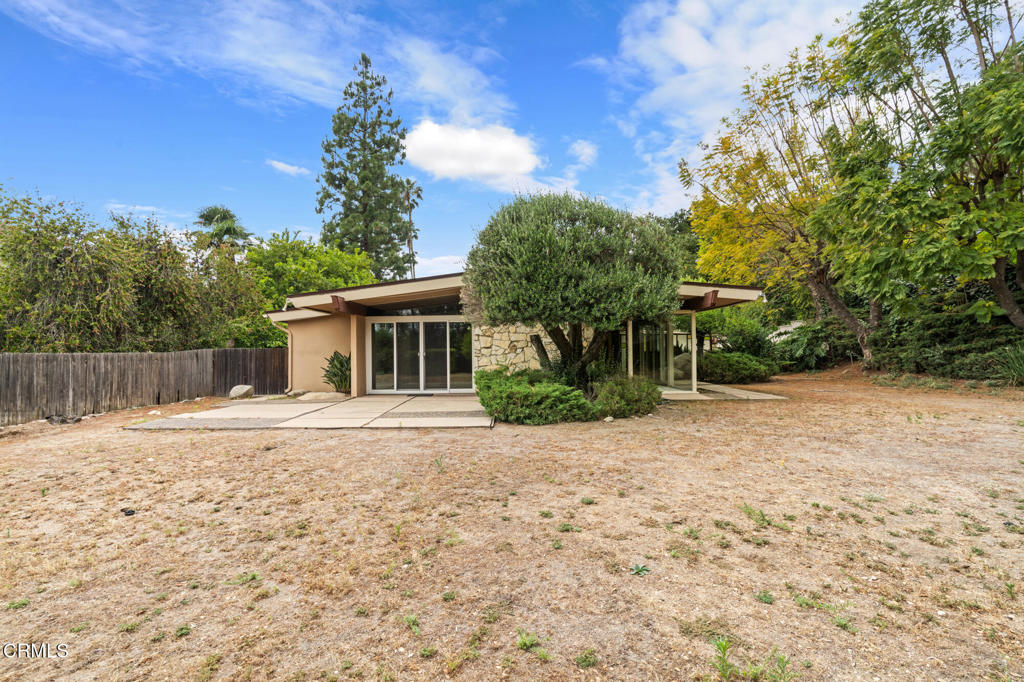 1580 Old House Road Pasadena, CA 91107 - Photo 34 of 51 046