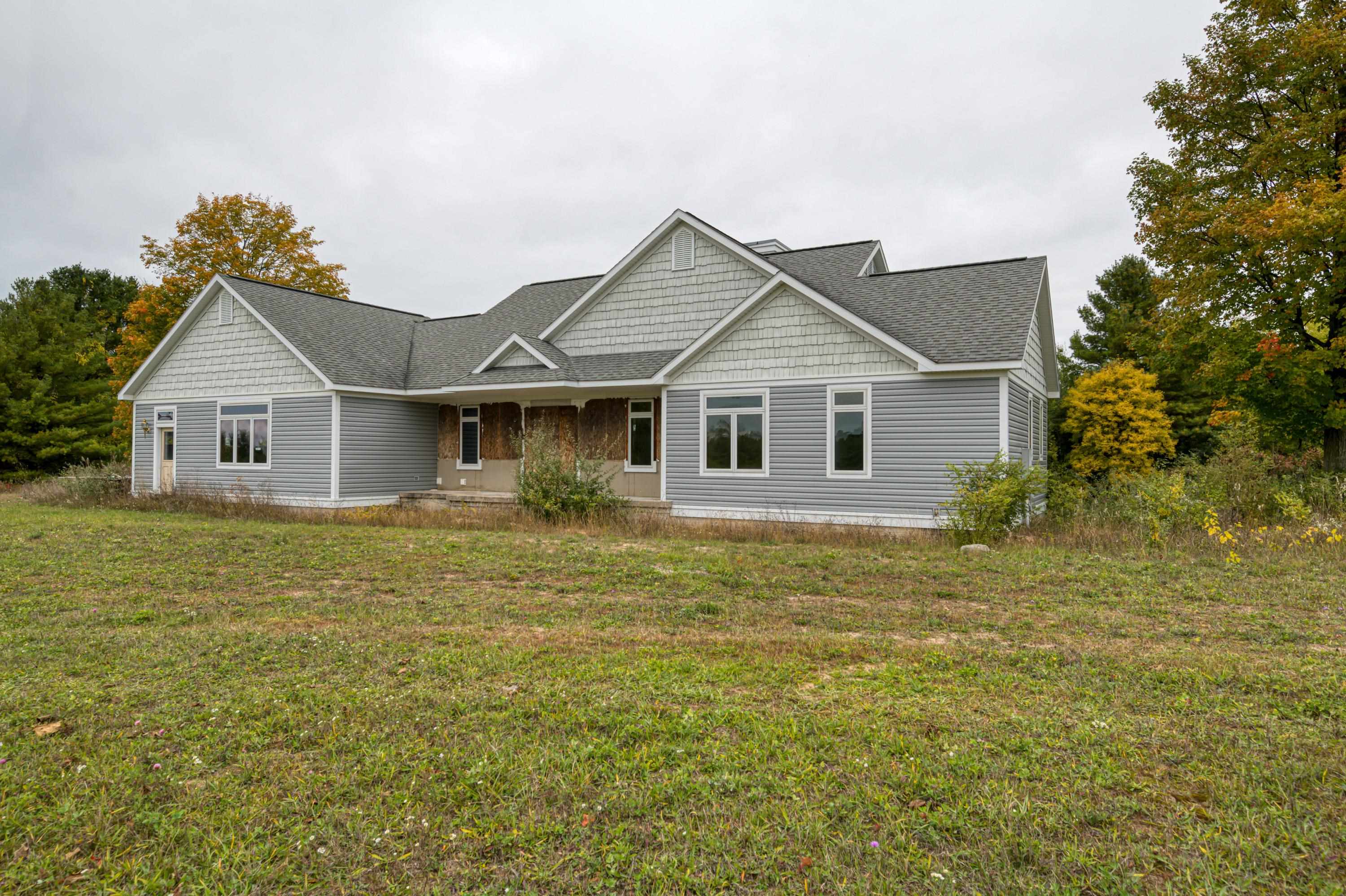 8255 Angell Road Williamsburg, MI 49690 - Photo 1 of 63 1916881-1.JPG