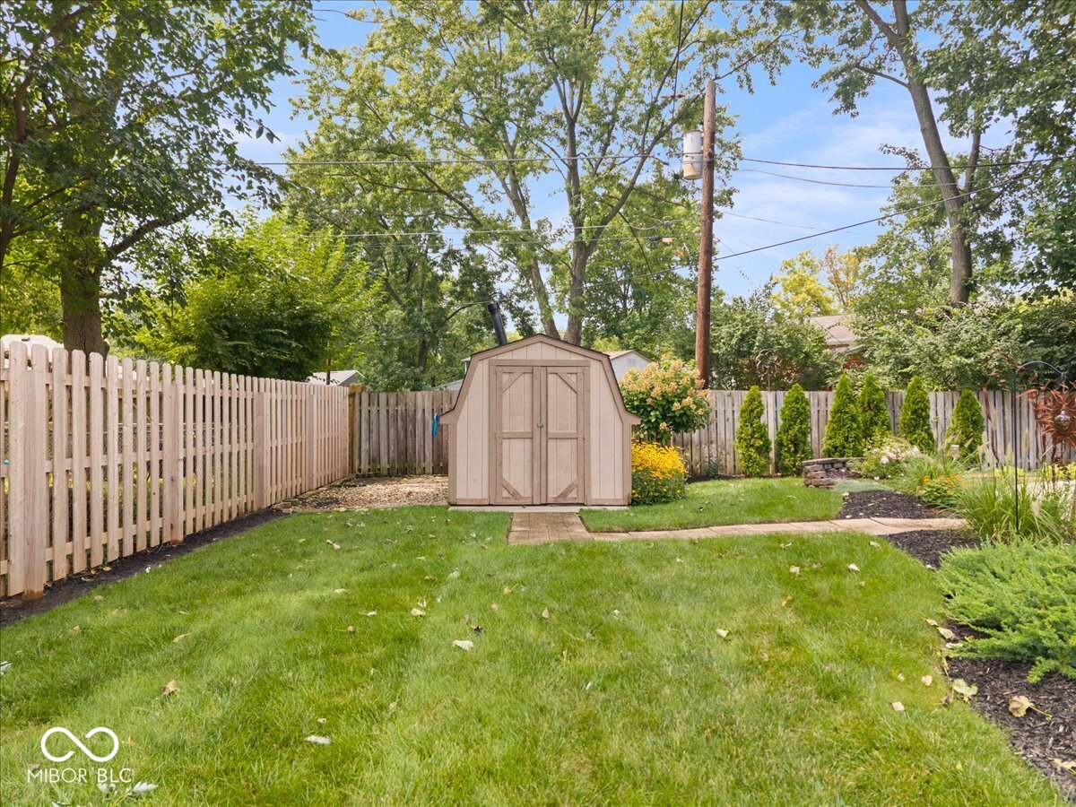 7214 Vauxhall Road Indianapolis, IN 46250 - Photo 50 of 51 Gallery Image 50