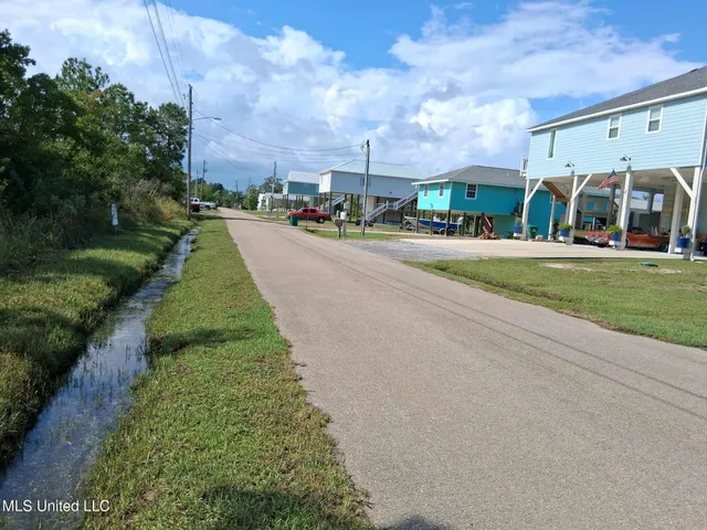 $115,000 | 1-5 Mallard Street, Bay St. Louis, MS 39520