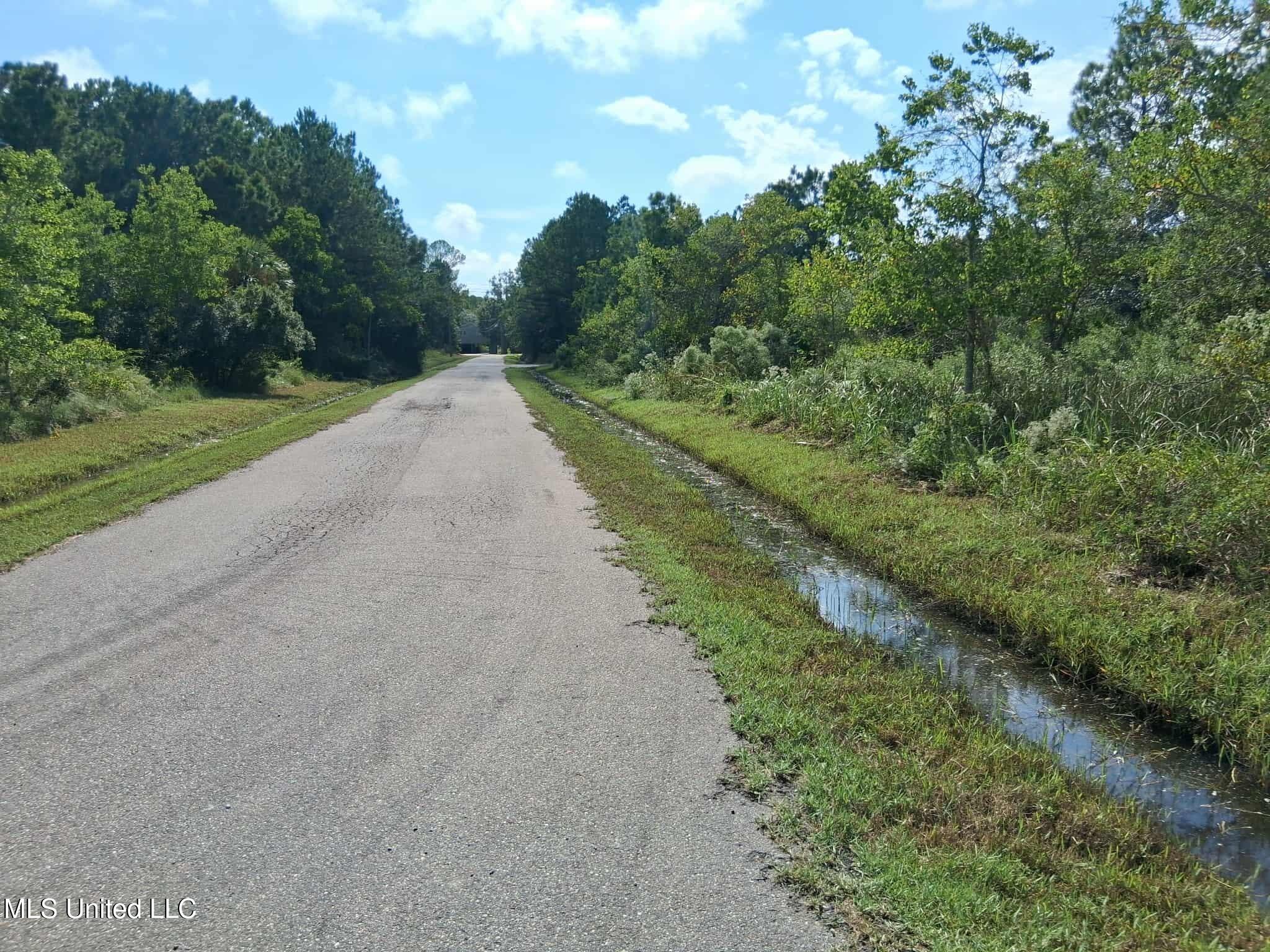 1-5 Mallard Street Bay St. Louis, MS 39520 - Photo 14 of 15 97508230-1016-426b-a378-b8d1568fd008