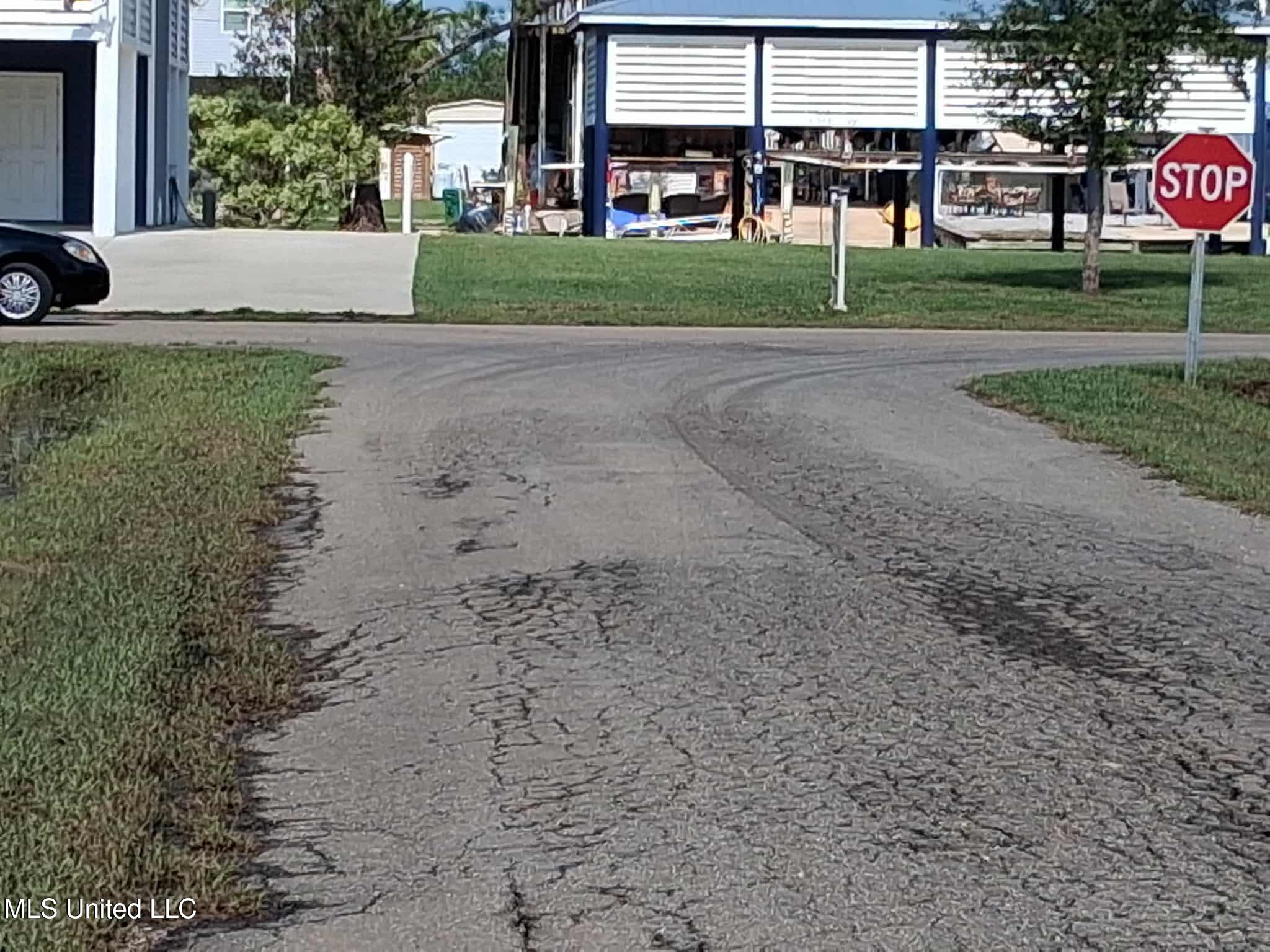 1-5 Mallard Street Bay St. Louis, MS 39520 - Photo 15 of 15 a6999806-cb59-481e-9367-1601db3d3755