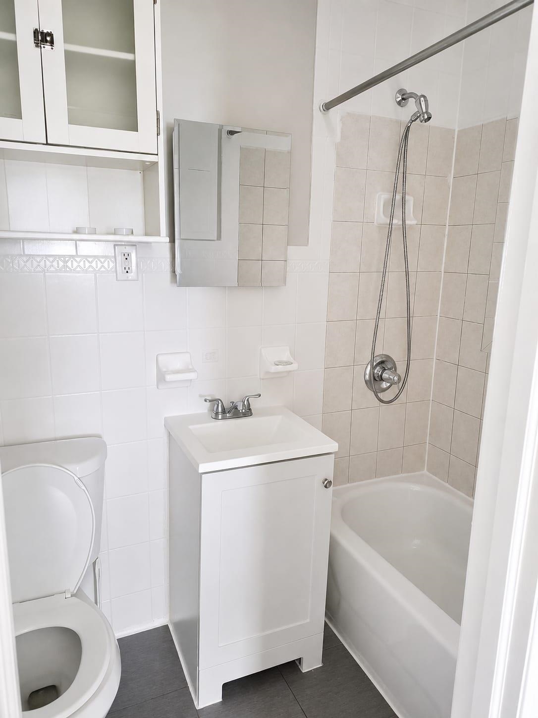 375 Mountain Road, Unit 2 Union City, NJ 07087 - Photo 4 of 7 Gallery Image 4