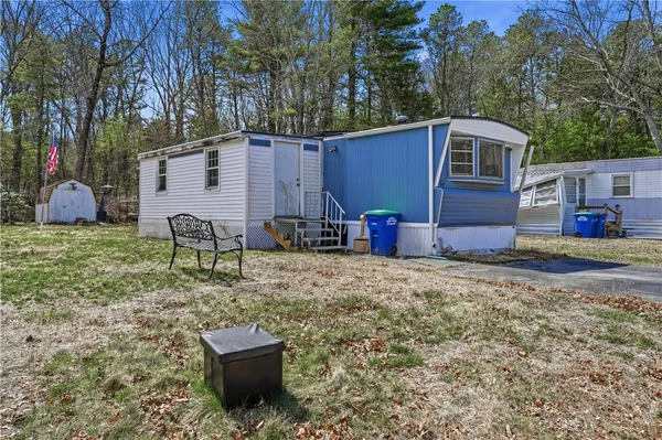 $99,000 | 53 Park Lane, Coventry, RI 02816