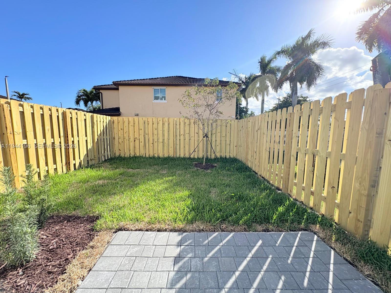 12168 Southwest 268th Street Homestead, FL 33032 - Photo 13 of 36