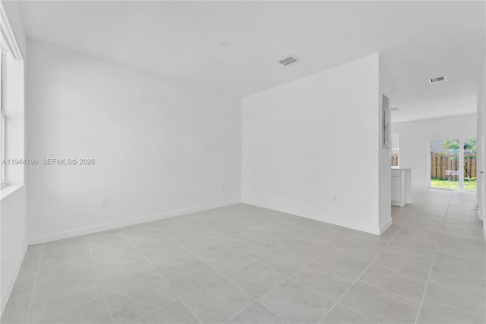 12168 Southwest 268th Street Homestead, FL 33032 - Photo 4 of 27 a view of small space