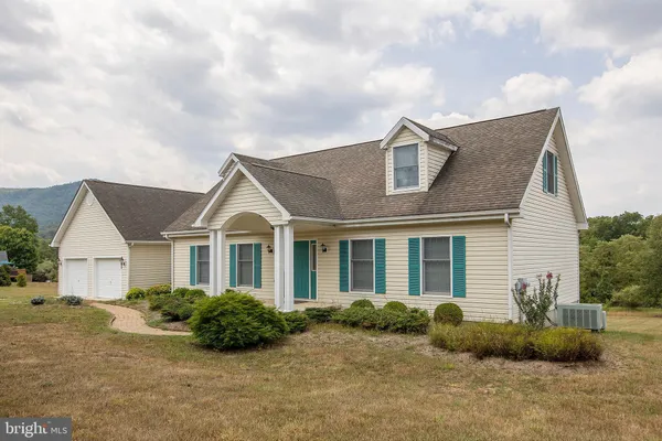 $375,000 | 317 Strawberry Lane, Augusta, WV 26704