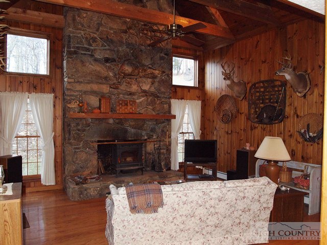 2424 Bald Knob Road Sparta, NC 28675 - Photo 24 of 31 Gallery Image 24
