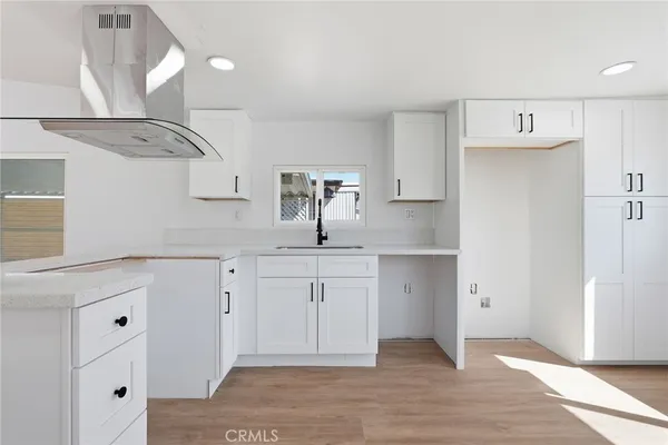 $225,000 | 1660 Whittier Avenue, Costa Mesa, CA 92627