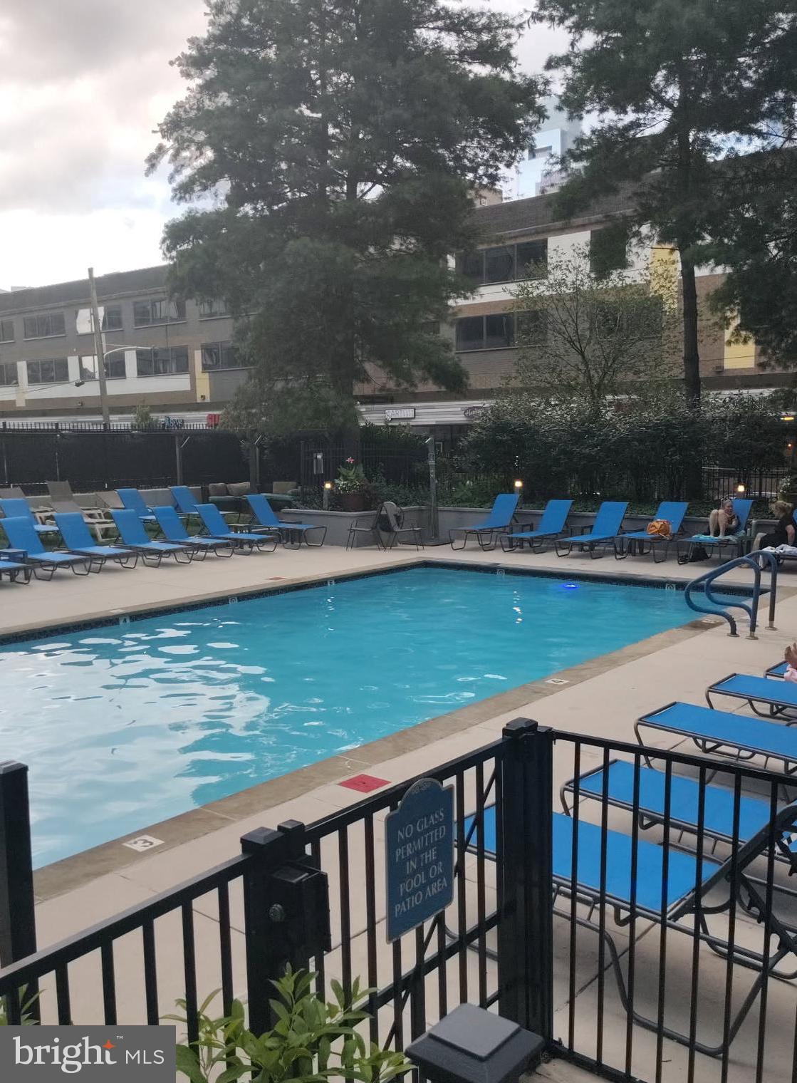 2001 Hamilton Street, Unit 1621 Philadelphia, PA 19130 - Photo 5 of 8