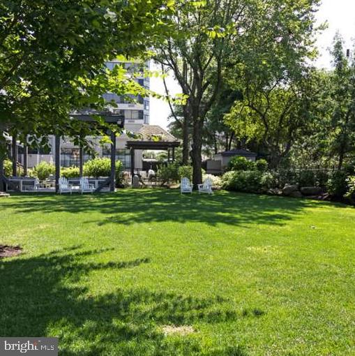 2001 Hamilton Street, Unit 1621 Philadelphia, PA 19130 - Photo 8 of 8