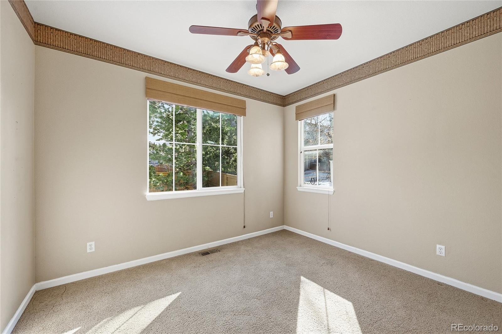 10584 Cliffrose Way Highlands Ranch, CO 80130 - Photo 13 of 36