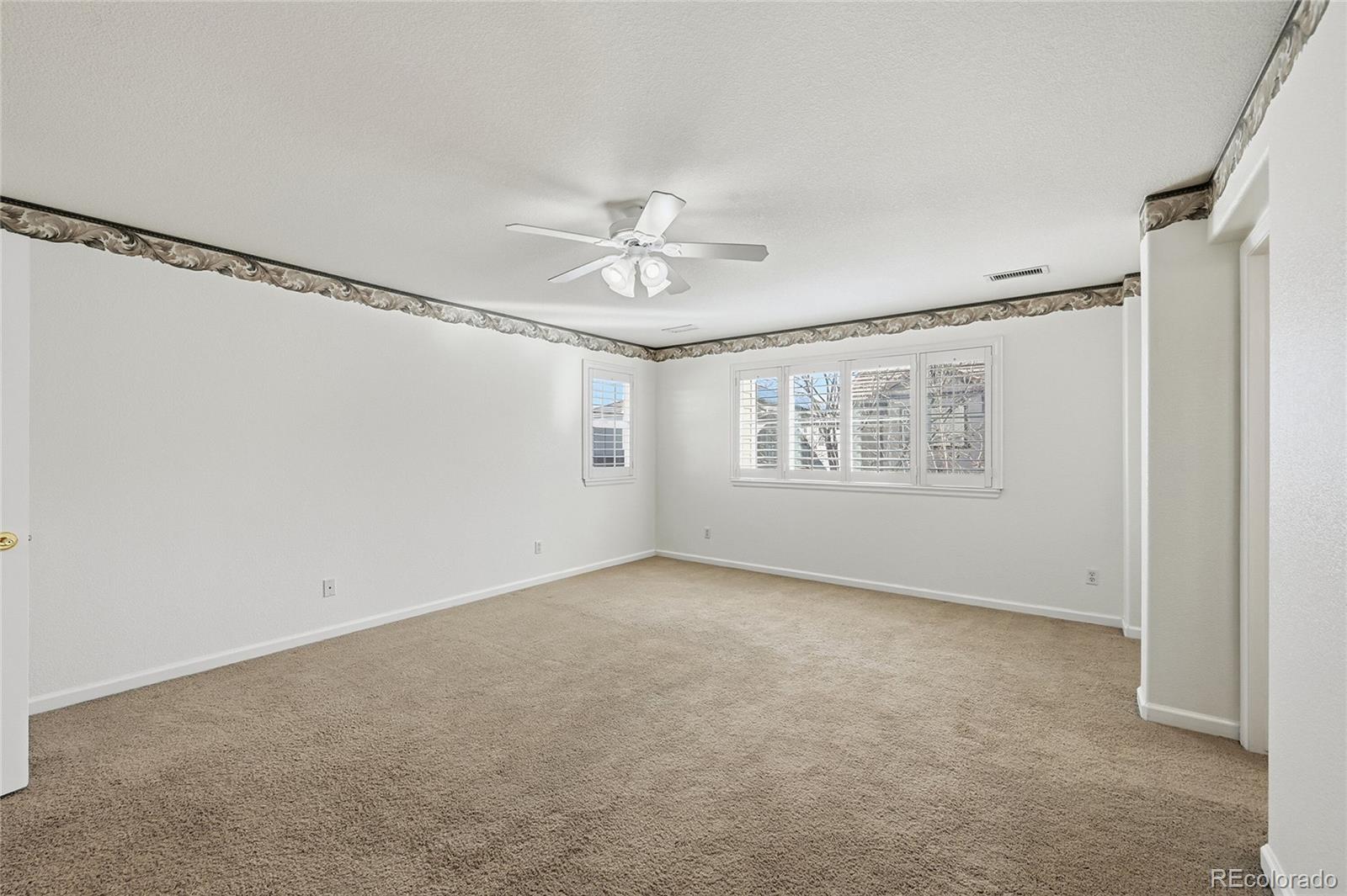 10584 Cliffrose Way Highlands Ranch, CO 80130 - Photo 15 of 36