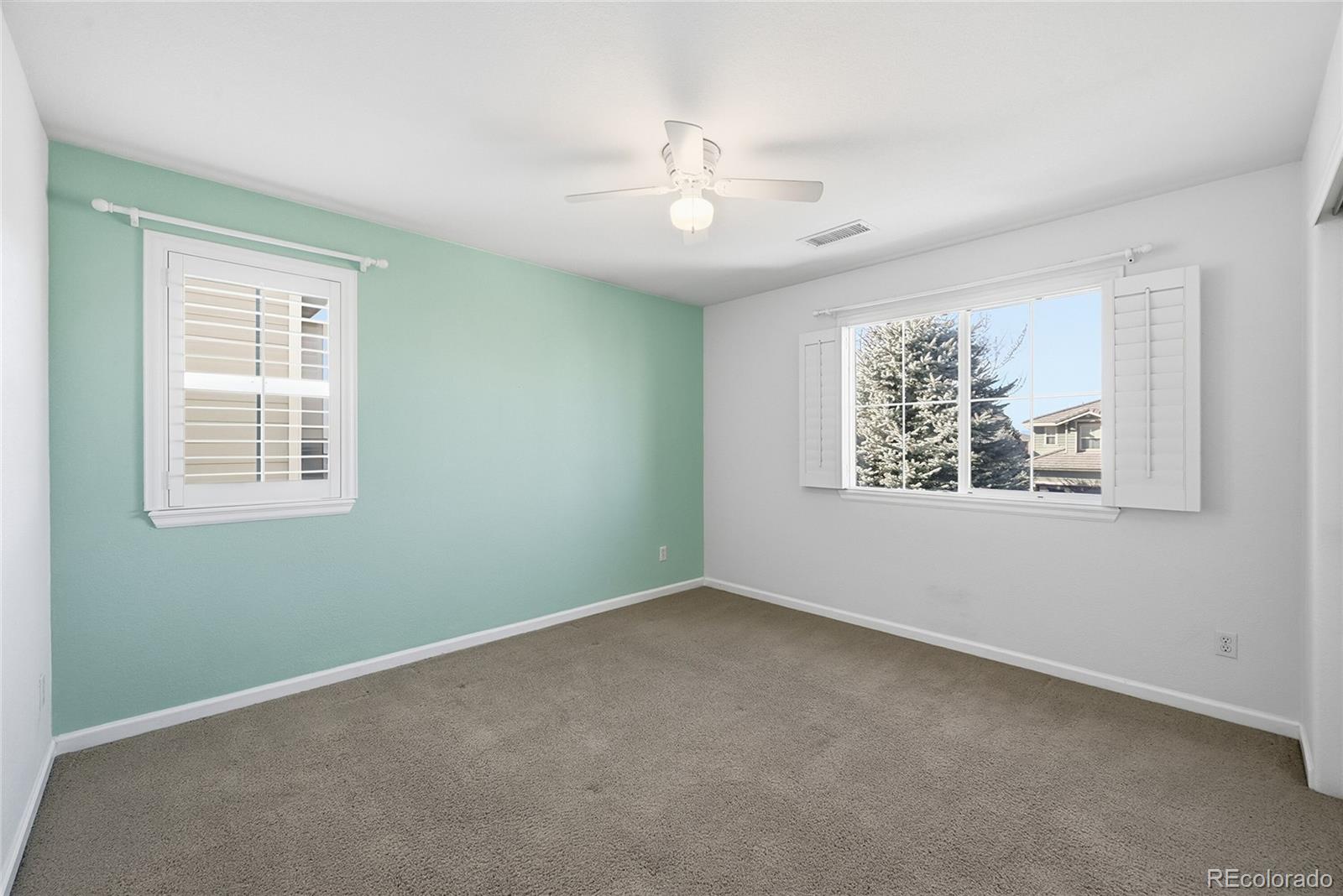 10584 Cliffrose Way Highlands Ranch, CO 80130 - Photo 20 of 36